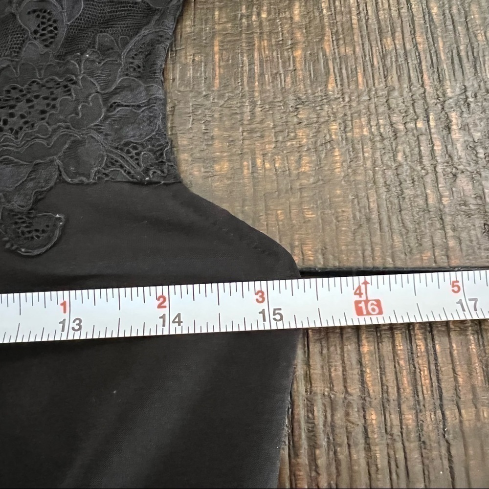 Victoria’s secret black lace bodice blouse, petite small, peplum, stretchy. - Picture 10 of 10
